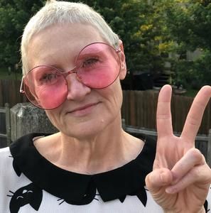 Meet your Posher, Angela